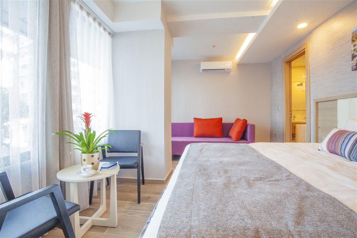 Economy Room